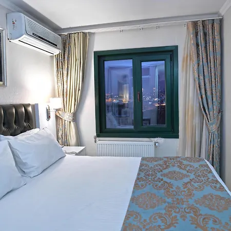 Monarch 3* Istanbul