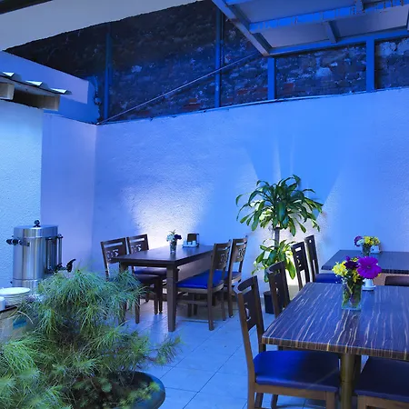 Monarch Hotel Istanbul